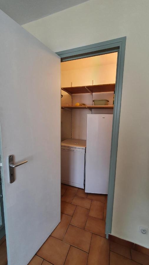 Appartement La Tour Du Sel Эг-Морт Экстерьер фото